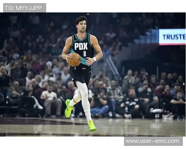 开拓者客场挑战活塞阿夫迪亚领衔首发阵容对决康宁汉姆与杜伦 开拓者客场挑战活塞阿夫迪亚领衔首发阵容对决康宁汉姆与杜伦