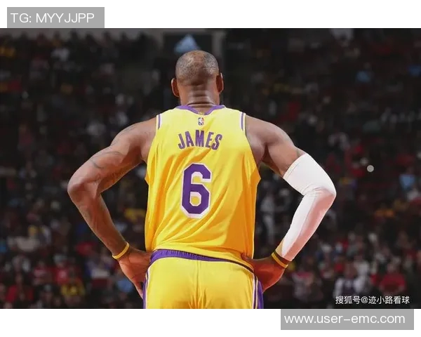 詹姆斯称赞前队友莺歌卡鲁索哈特鲍尔祖巴茨皆以正确方式打球 詹姆斯称赞前队友莺歌卡鲁索哈特鲍尔祖巴茨皆以正确方式打球