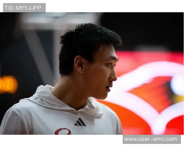 淡厚然替补出彩18分钟内完美表现砍下10分3板3断并上演精彩隔扣2加1